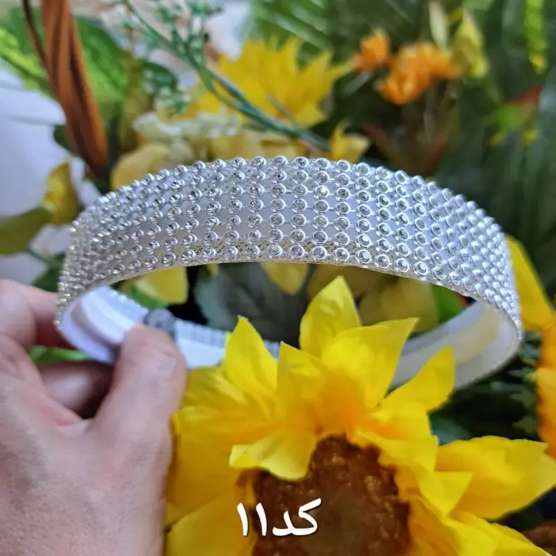 تل گیپور مجلسی گل سه بعدی زنانه رنگ سفید کرم بادمجانی زرشکی