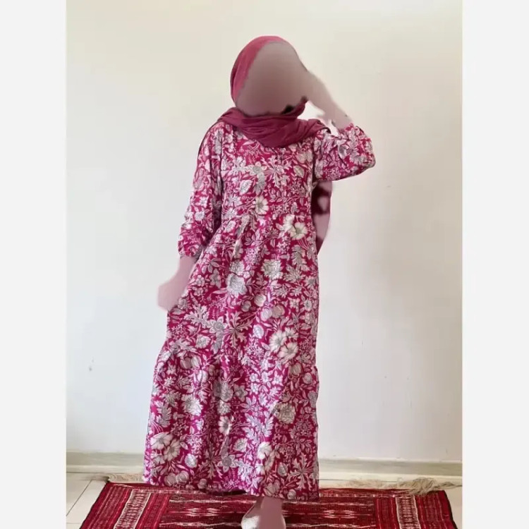 ساحلی گلدار خنک و تابستانه جنس فلور بوگاتی فری سایز