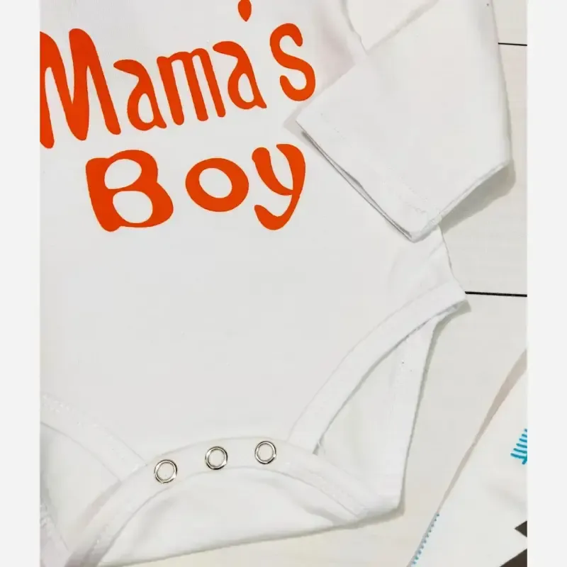 ست لباس سه تکه نوزادی پسرانه طرح Mama's boy جنس نخ پنبه ضد حساسیت سایز 6 ماه تا 2 سال
