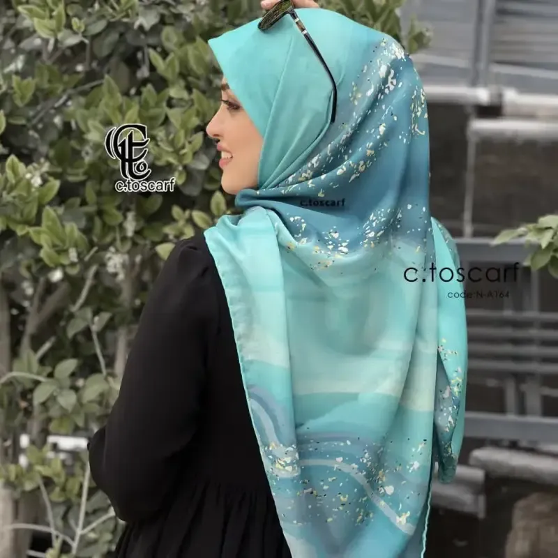 روسری نخی کاستوم طرح رزین فیروزه قواره بزرگ 140 سانت چرخ دوز
