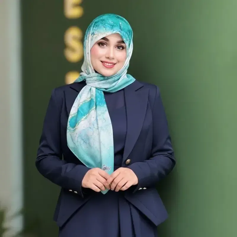 روسری نخی کاستوم طرح رزیتا قواره 115 رنگ فیروزه ای