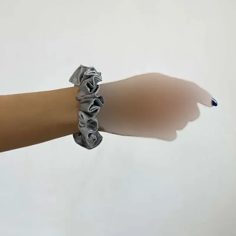 کش موی زنانه اسکرانچی ساتن